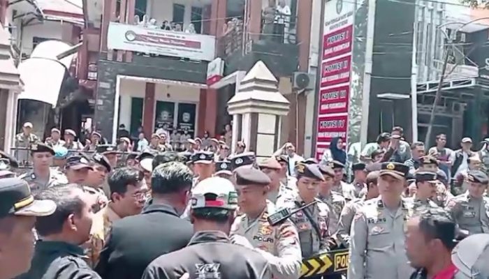 LSM Sitijenar dan Ratusan Warga Desak Penutupan Stockpile Banyuglugur